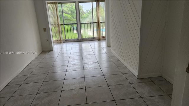 9405 W Flagler Street D204, Miami, FL 33174