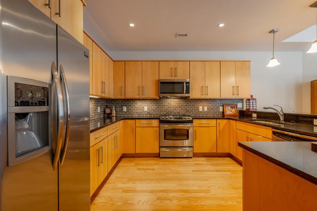 4 Cherokee Blvd Apt 306, Chattanooga, TN 37405