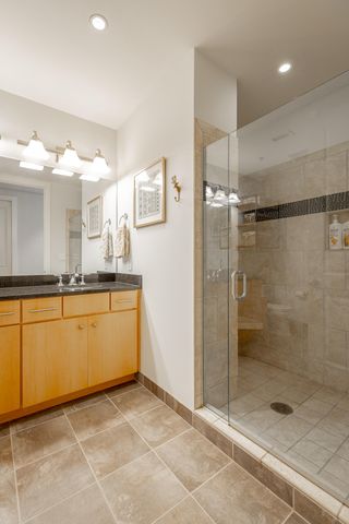 4 Cherokee Blvd Apt 306, Chattanooga, TN 37405