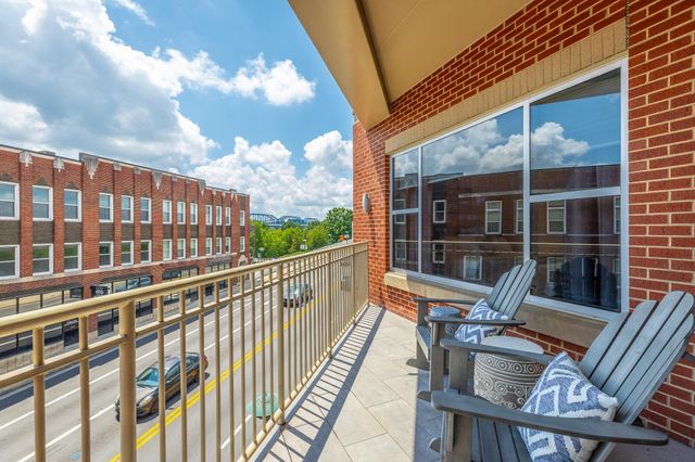 4 Cherokee Blvd Apt 306, Chattanooga, TN 37405