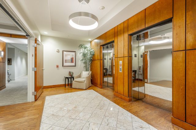 4 Cherokee Blvd Apt 306, Chattanooga, TN 37405