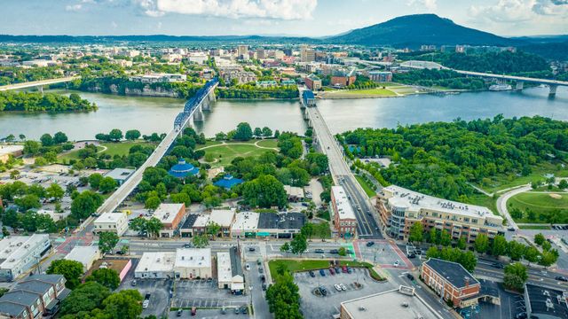 4 Cherokee Blvd Apt 306, Chattanooga, TN 37405