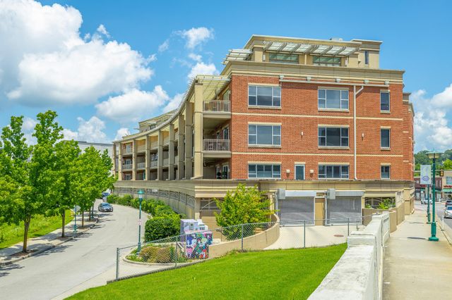 4 Cherokee Blvd Apt 306, Chattanooga, TN 37405