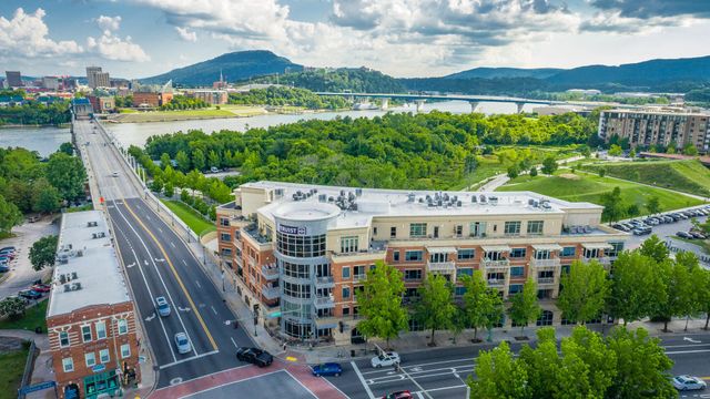 4 Cherokee Blvd Apt 306, Chattanooga, TN 37405