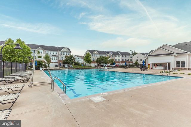 601 BIRDS NEST WAY, Fredericksburg, VA 22405