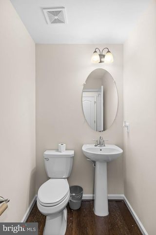 601 BIRDS NEST WAY, Fredericksburg, VA 22405