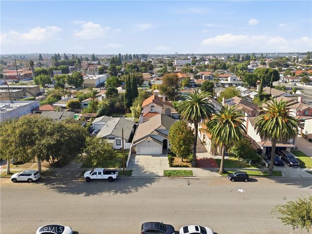 15727 Virginia Avenue, Paramount, CA 90723