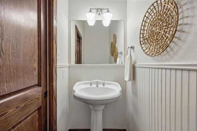 336 S Edgefield Avenue, Dallas, TX 75208