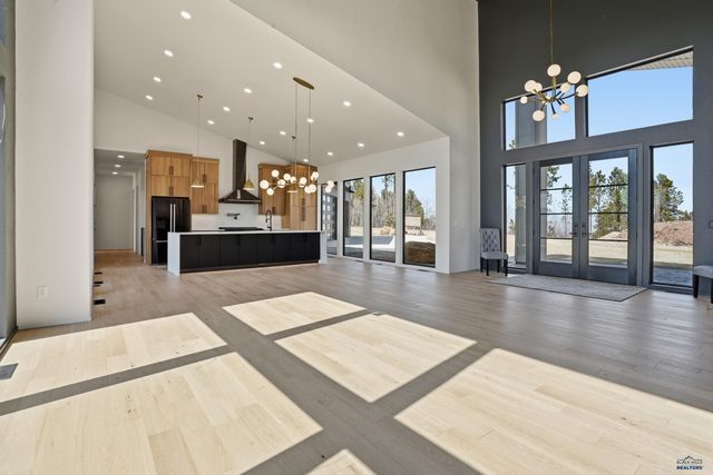 11246 PARADISE GULCH LOOP, Lead, SD 57754
