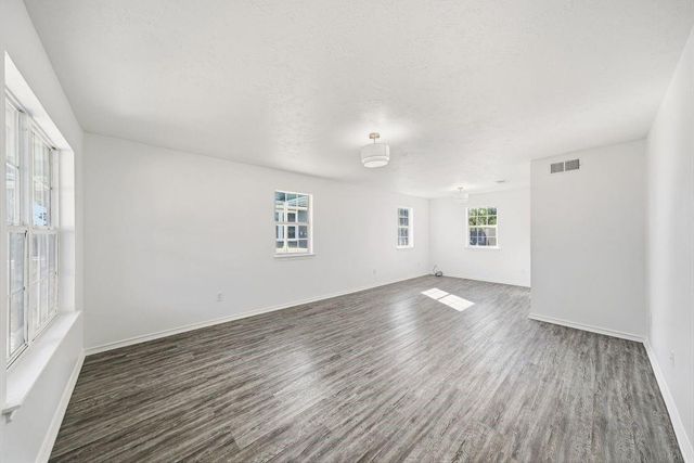 717 Red Oak Avenue, Crosby, TX 77532