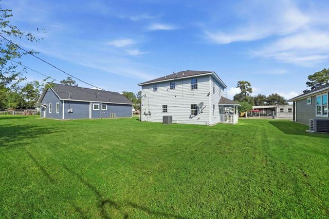 717 Red Oak Avenue, Crosby, TX 77532