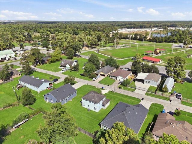 717 Red Oak Avenue, Crosby, TX 77532