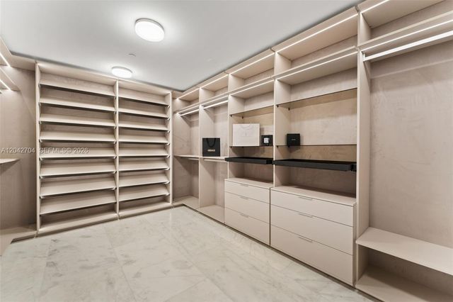 18501 Collins Ave 4003-04, Sunny Isles Beach, FL 33160