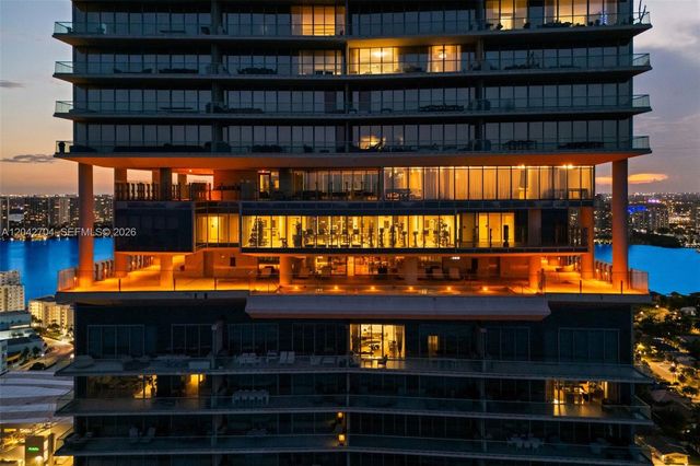 18501 Collins Ave 4003-04, Sunny Isles Beach, FL 33160