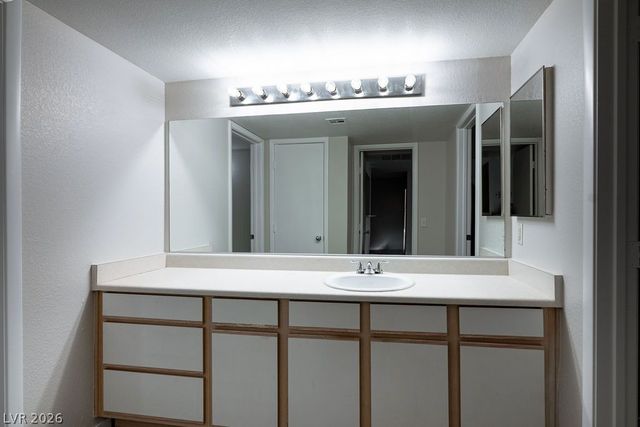 2300 East Silverado Ranch Boulevard 2038, Las Vegas, NV 89183