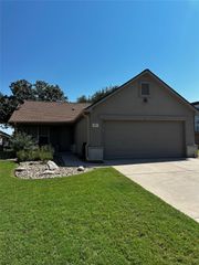 101 Red Poppy TRL, Georgetown, TX 78633