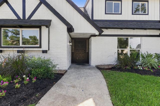 1119 Manatee Lane, Houston, TX 77090