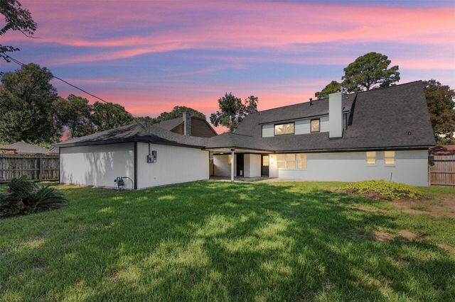 1119 Manatee Lane, Houston, TX 77090