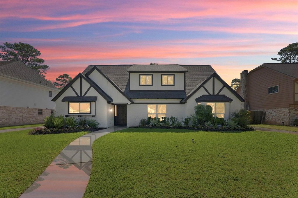 1119 Manatee Lane, Houston, TX 77090