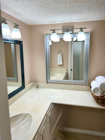 11231 Green Lake Drive 104, Boynton Beach, FL 33437