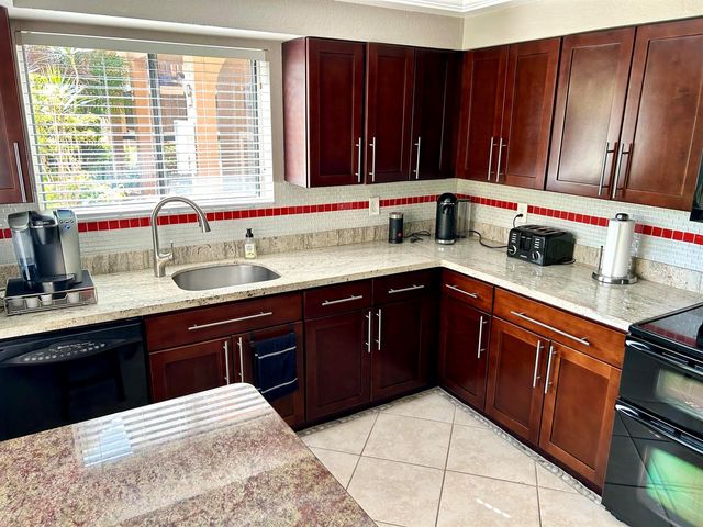 11231 Green Lake Drive 104, Boynton Beach, FL 33437