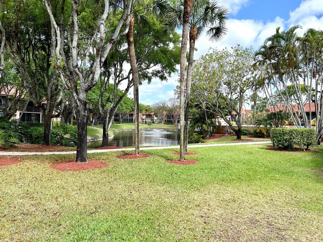 11231 Green Lake Drive 104, Boynton Beach, FL 33437