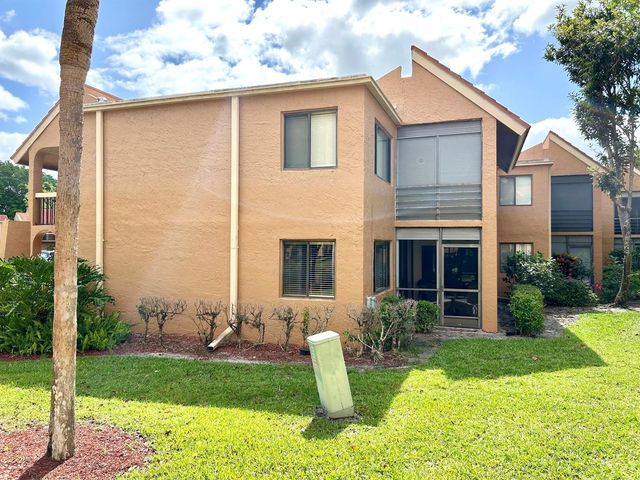 11231 Green Lake Drive 104, Boynton Beach, FL 33437