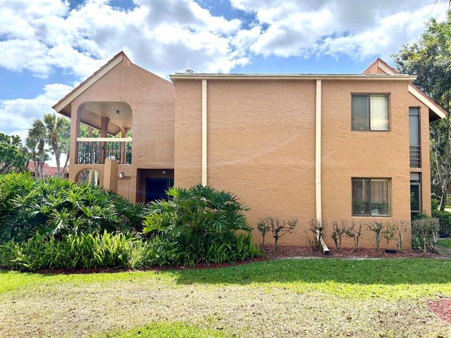 11231 Green Lake Drive 104, Boynton Beach, FL 33437