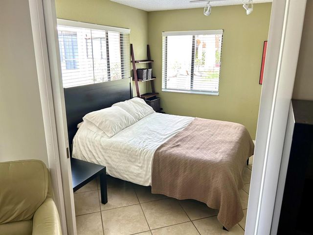 11231 Green Lake Drive 104, Boynton Beach, FL 33437