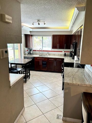 11231 Green Lake Drive 104, Boynton Beach, FL 33437
