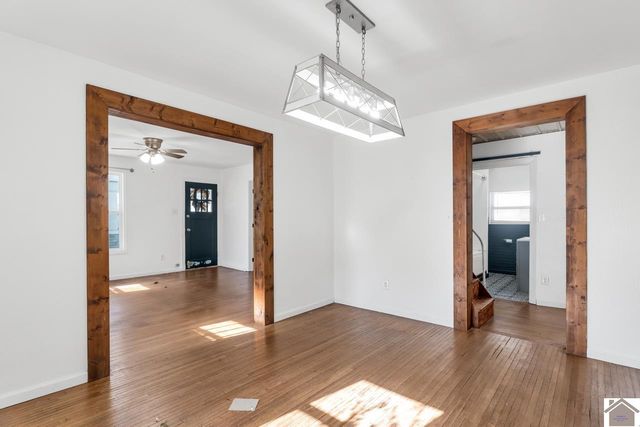 616 S 8th St, Mayfield, KY 42066