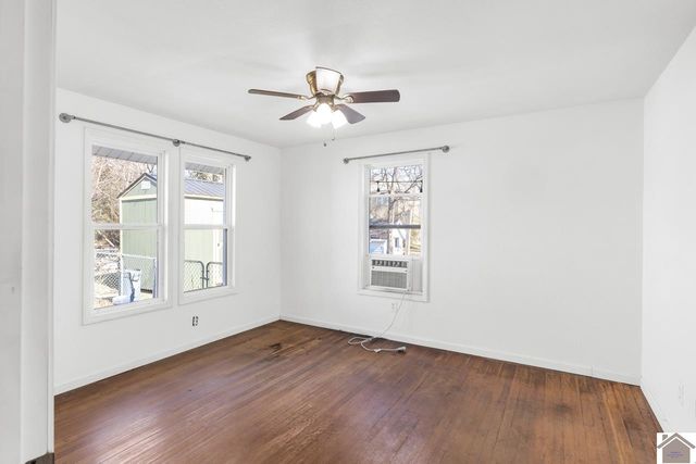 616 S 8th St, Mayfield, KY 42066