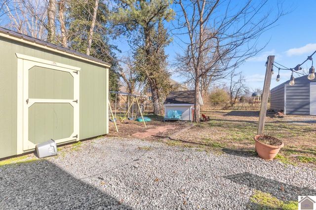 616 S 8th St, Mayfield, KY 42066