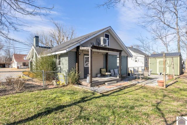 616 S 8th St, Mayfield, KY 42066