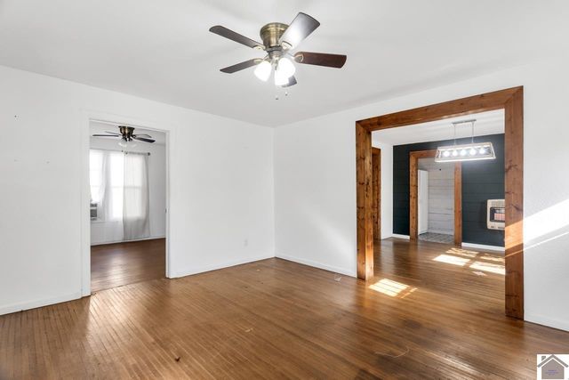 616 S 8th St, Mayfield, KY 42066