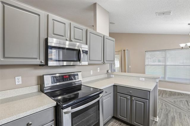 2037 CRANBERRY ISLES WAY, Apopka, FL 32712