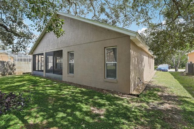 2037 CRANBERRY ISLES WAY, Apopka, FL 32712
