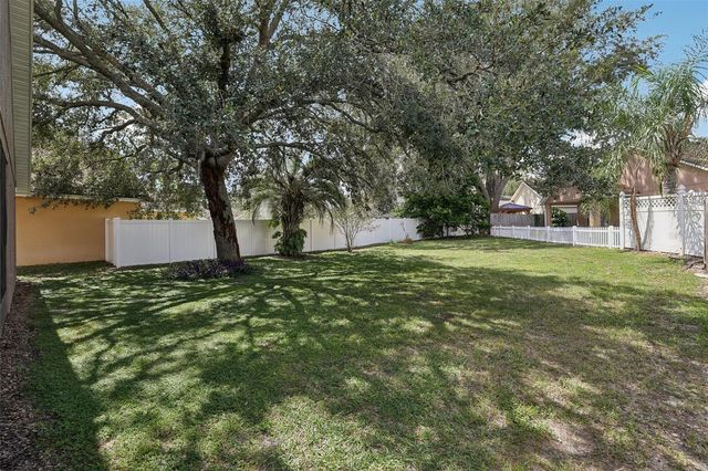 2037 CRANBERRY ISLES WAY, Apopka, FL 32712