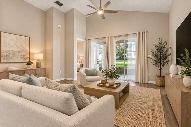 2037 CRANBERRY ISLES WAY, Apopka, FL 32712