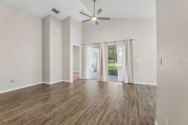 2037 CRANBERRY ISLES WAY, Apopka, FL 32712