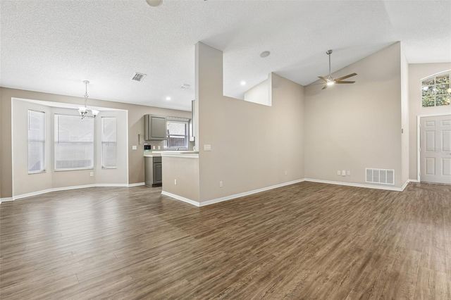 2037 CRANBERRY ISLES WAY, Apopka, FL 32712