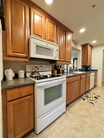 7212 HAMILTON ROAD 7212, Bradenton, FL 34209