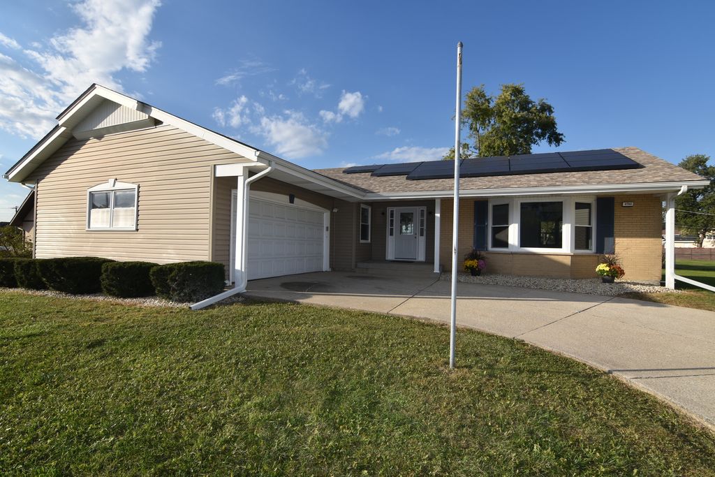 4780 Flossmoor Road, Country Club Hills, IL 60478 — exterior