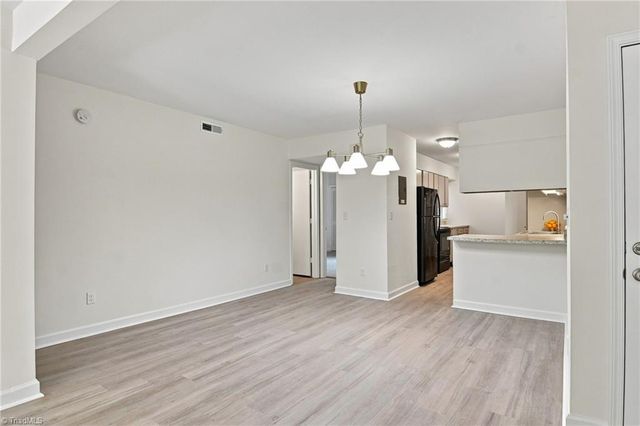 1510 Benjamin Parkway E, Greensboro, NC 27408