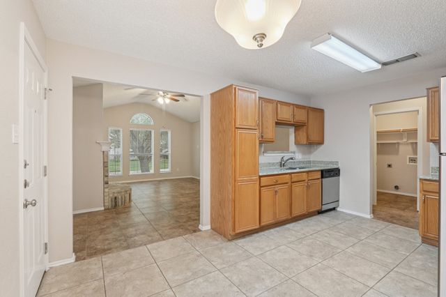 6432 Twilight Circle, Fort Worth, TX 76179