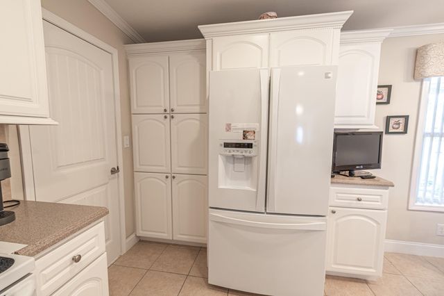 352 Walden Lake Rd., Conway, SC 29526