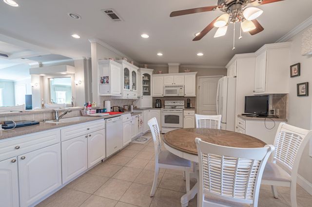 352 Walden Lake Rd., Conway, SC 29526