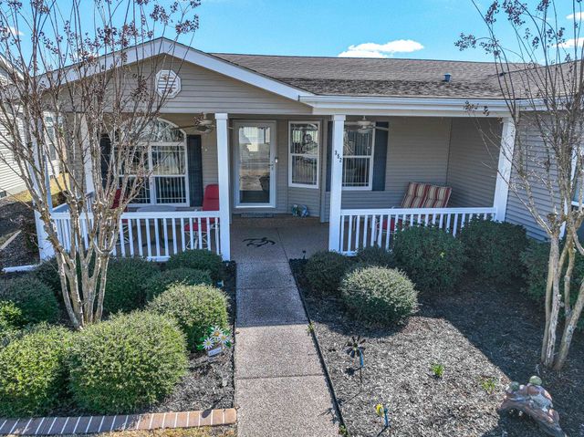 352 Walden Lake Rd., Conway, SC 29526