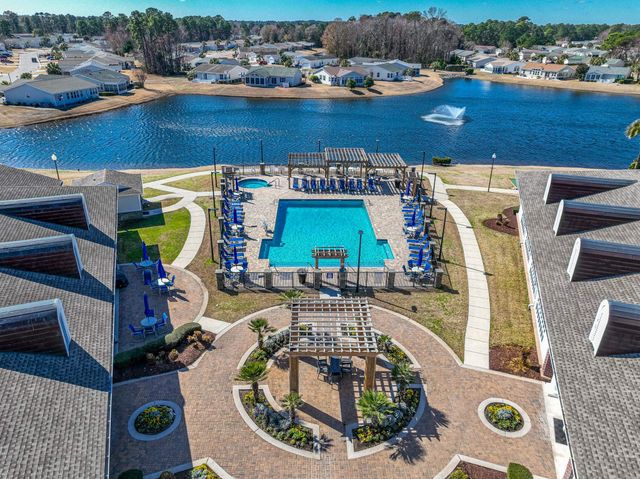 352 Walden Lake Rd., Conway, SC 29526