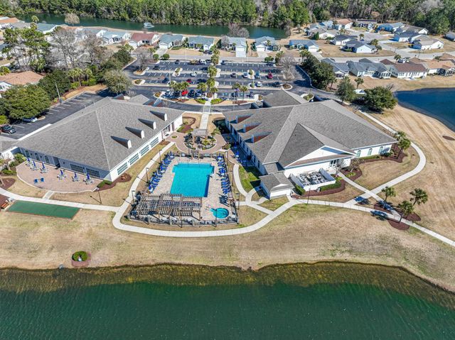 352 Walden Lake Rd., Conway, SC 29526